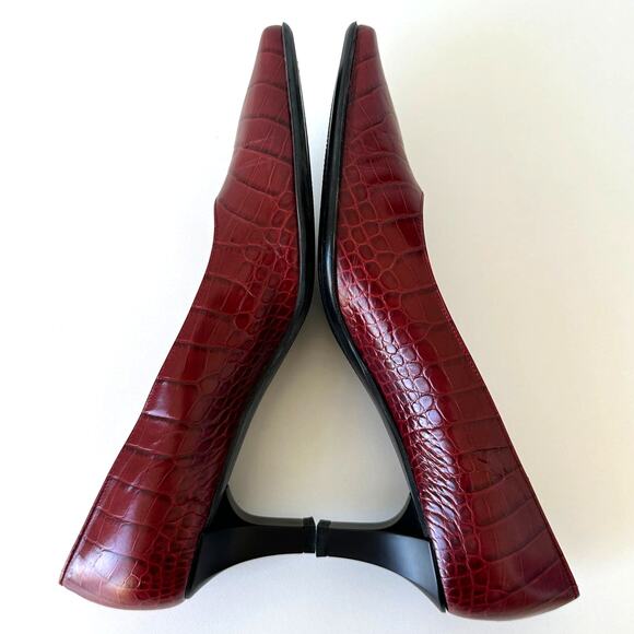 Salvatore Ferragamo Burgundy Red Croc Embossed Leather Heel Pumps Size 7.5 B - Picture 7 of 13